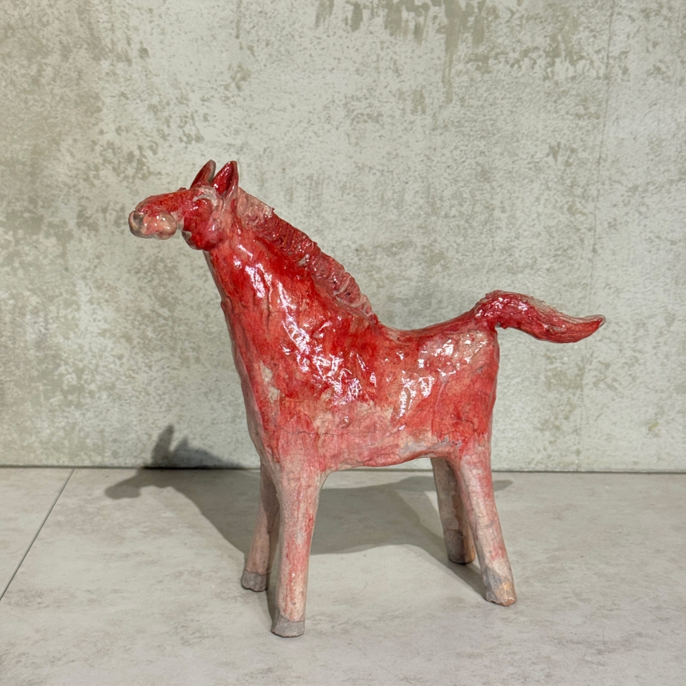 H25248-陶瓷小馬_紅_-7X25X25CM-_3150-1.jpg