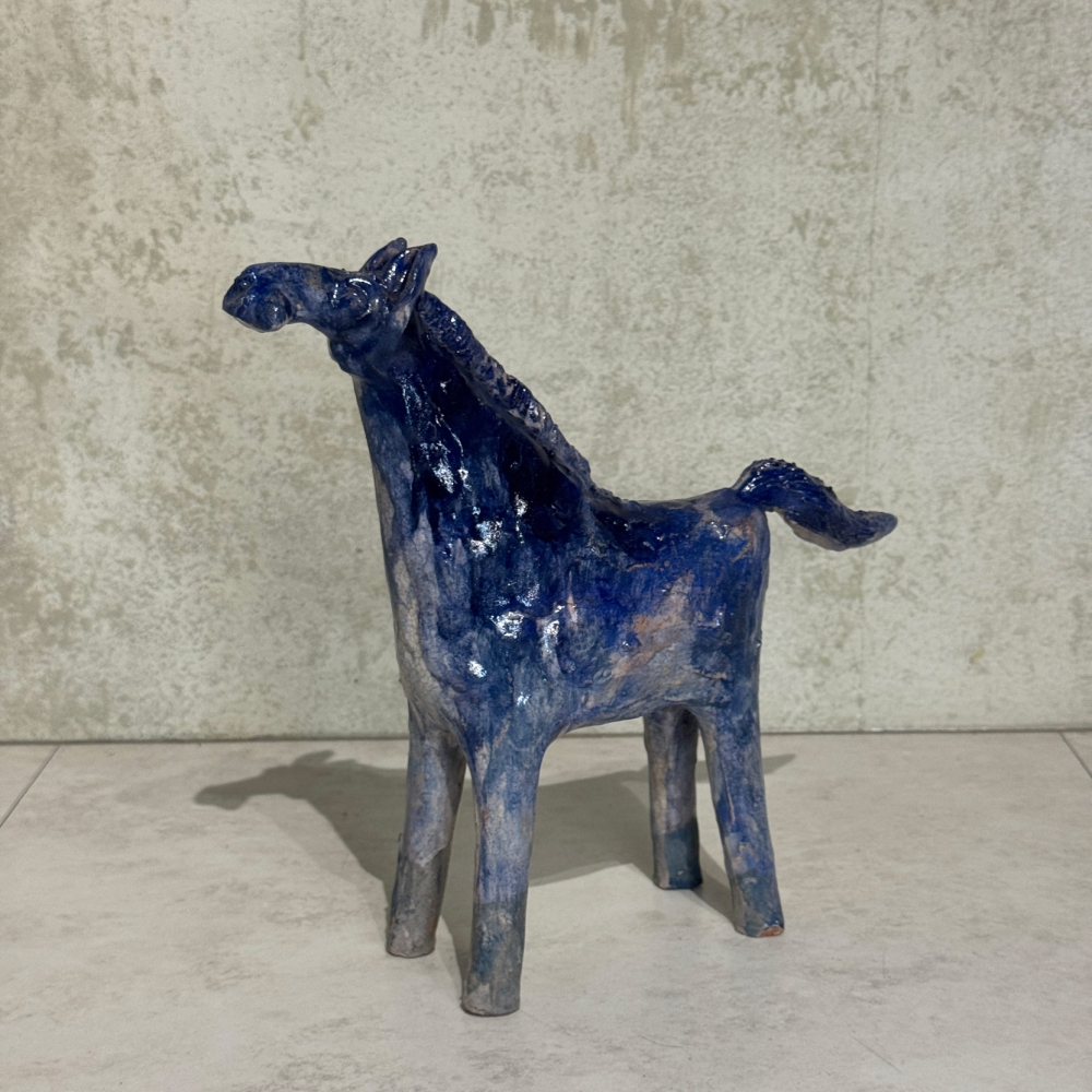H25248-陶瓷小馬_藍_-7X25X25CM-_3150-1.jpg