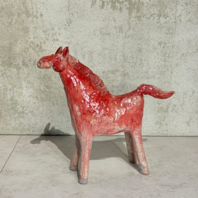 H25248-陶瓷小馬_紅_-7X25X25CM-_3150-1.jpg
